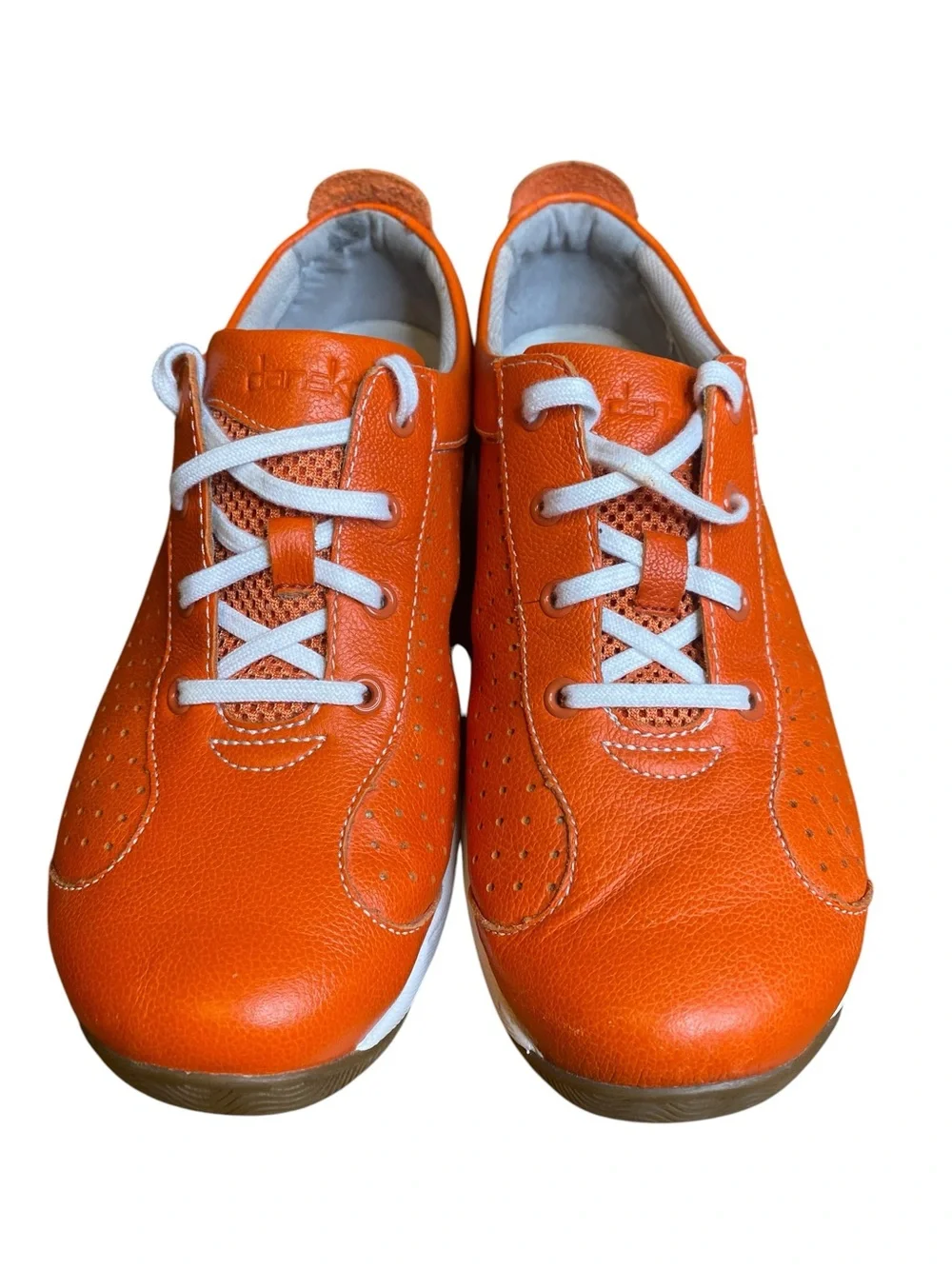Dansko Hillary leather lace-up sneakers women’s size 8.5
